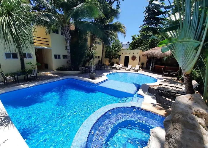 Hotel Lunasol 3*
