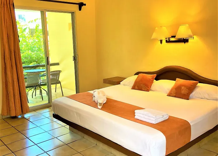 Lunasol Hotel 3*