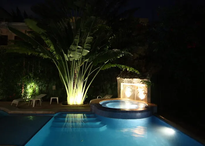 Lunasol Hotel